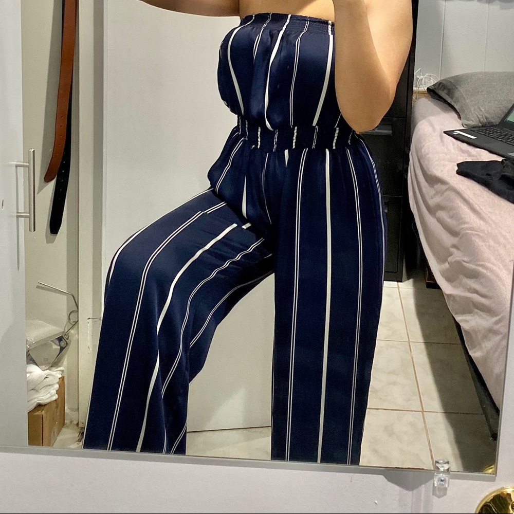 F21 silky Romper